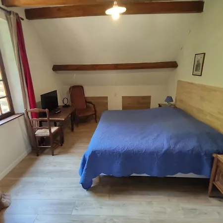 Oda ve Kahvaltı D'hotes Domaine De La Jonquiere,